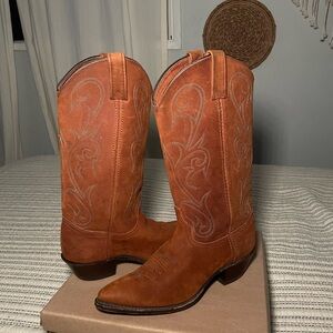 Brown cognac leather cowgirl boots